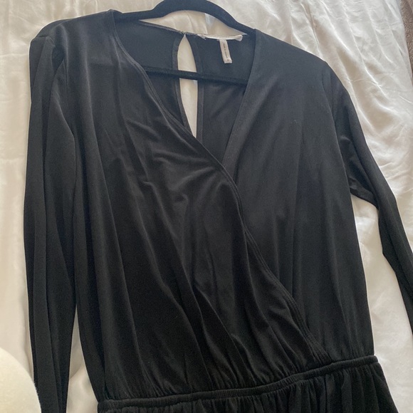 BCBGeneration black long sleeve romper - Picture 6 of 6